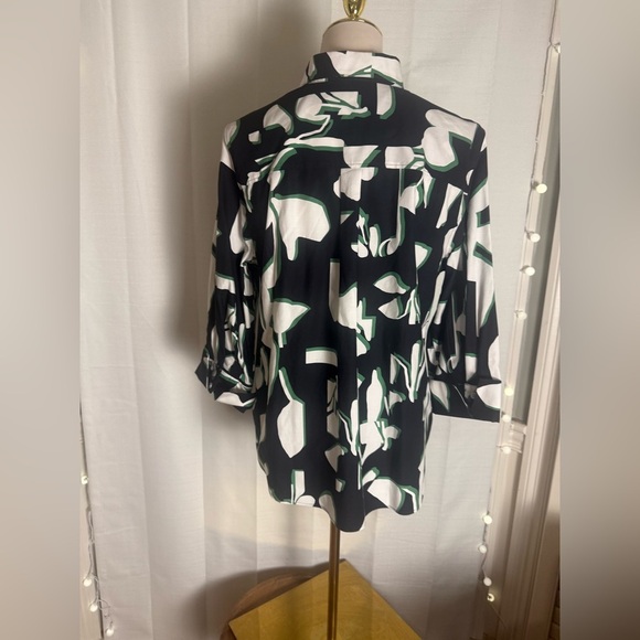 Chico's Black And White Button Down Shirt 2 - Picture 7 of 11